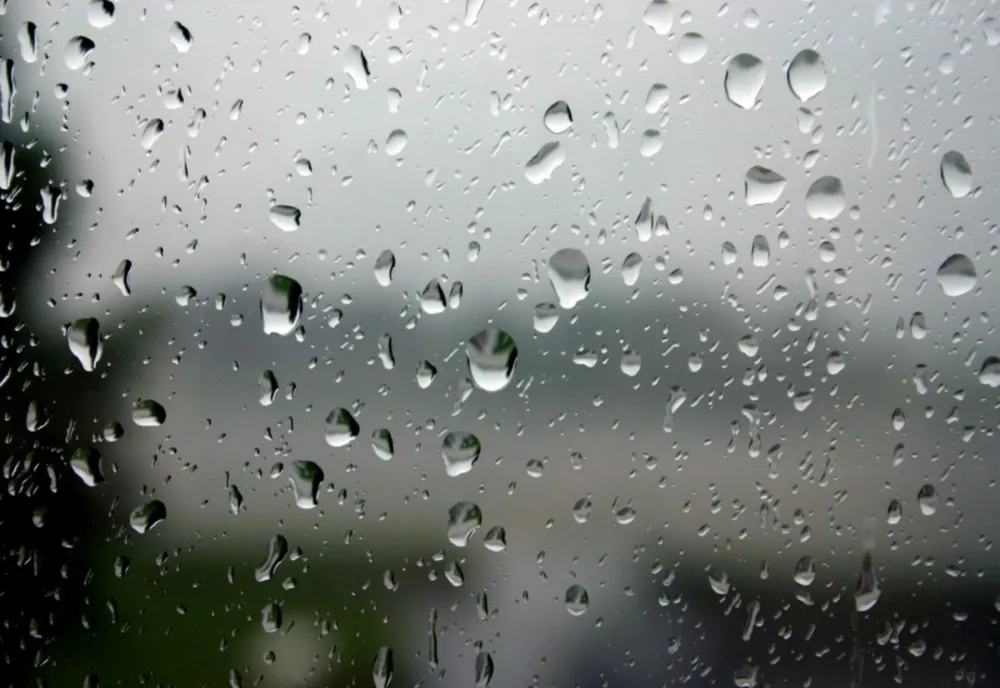 Prognoza meteo pe o lună. Temperaturi neobișnuit de mari în octombrie. Când încep ploile