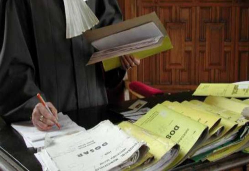 Grefierii protestează pe termen nelimitat. Cum este afectată activitatea instanțelor