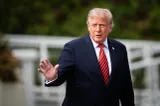 Donald Trump ezită să reia atacurile asupra Iranului: „Cu mine, orice se poate întâmpla”