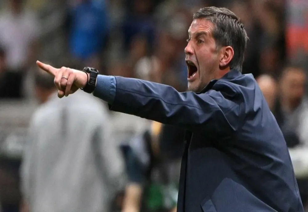 Echipa lui Cristi Chivu a fost învinsă