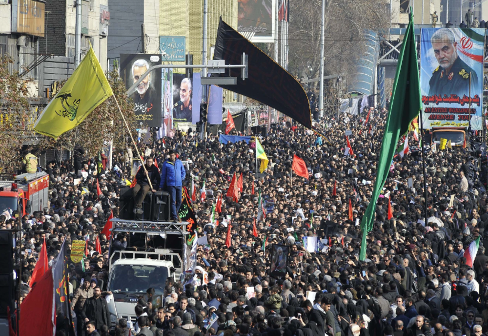 Adunare masivă la Teheran, pentru un ultim omagiu adus președintelui Ebrahim Raisi